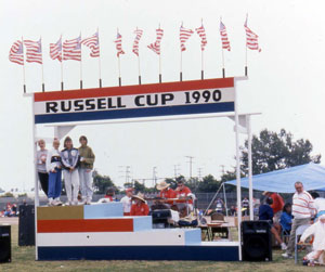 90 Award Stand